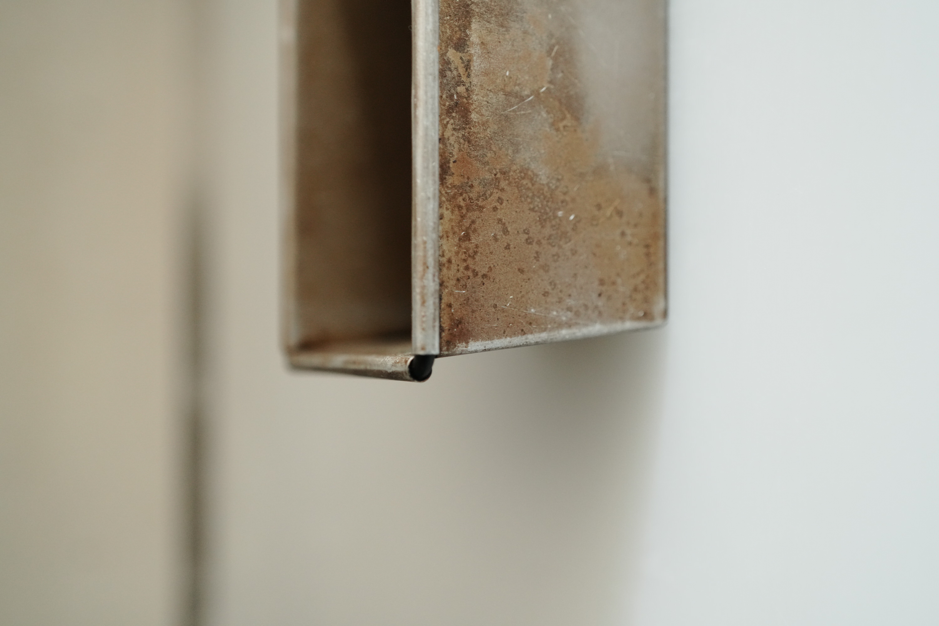 使い込まれた食パン型